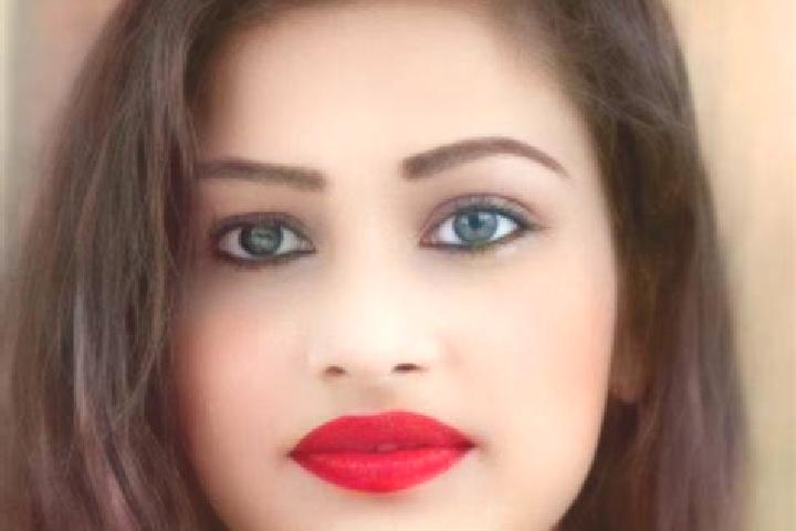 Eva, 26 — Escort in Mayabandar, India