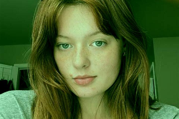 Eva, 27, a auburn brown-eyed caucasian companion based in Talyan. Offering Fetish, Couples, Overnight, Massage, A-Level. Available for incall and outcall, da...