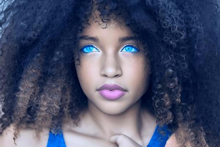 Eva, 27, a black blue-eyed ebony companion based in Sulbiny Gorne. Offering Tantra, Prostate Massage, Fetish. Available for incall and outcall, overnight boo...