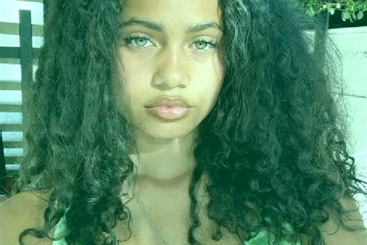 Eva, 27, a black green-eyed mixed companion based in Aratuipe. Offering Overnight, Deep French Kissing, CIM. Available for incall and outcall, day and evenin...