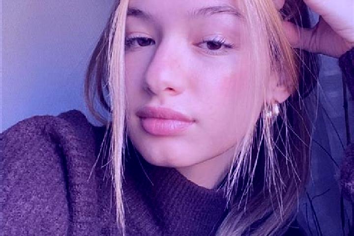 Eva, 27, a blonde brown-eyed caribbean companion based in Pender. Offering Roleplay, Girlfriend Experience, Deep French Kissing. Available for incall and out...