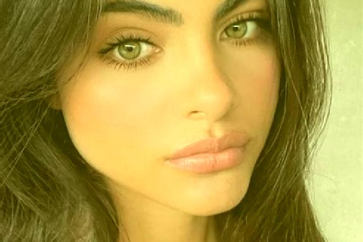 Eva, 27, a brunette green-eyed ebony companion based in New Port. Offering GFE, Roleplay, Deep French Kissing, Girlfriend Experience. Available for incall an...