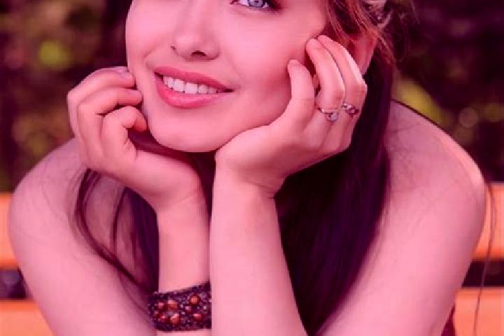 Eva, 27, a chestnut blue-eyed asian companion based in Navares de Enmedio. Offering Massage, Fetish, CIM, Girlfriend Experience. Available for incall and out...