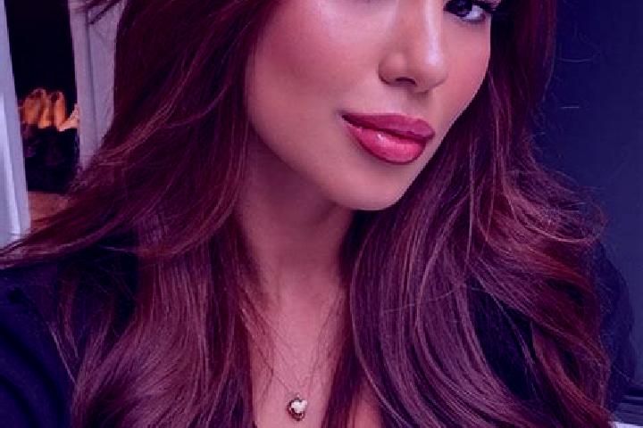 Eva, 27, a chestnut brown-eyed latina companion based in Mountain Ash. Offering Girlfriend Experience, Overnight, Domination, GFE, Fetish. Available for inca...