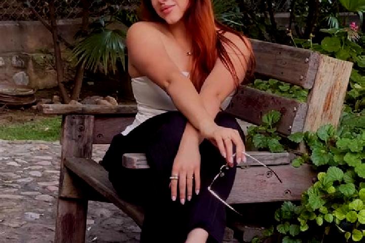 Eva, 27 — Escort in Batabo, Syria