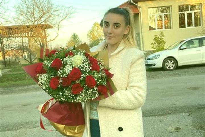 Eva, 27 — Escort in Bocsig, Romania