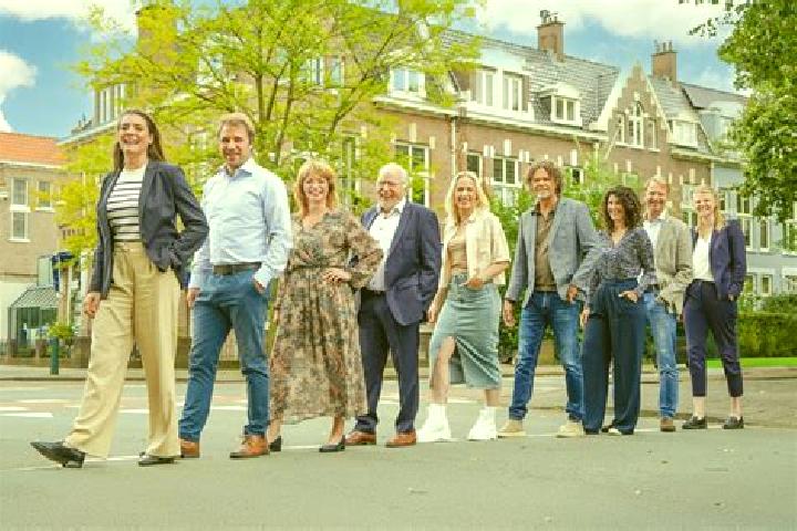 Eva, 27 — Escort in Lieshout, Netherlands