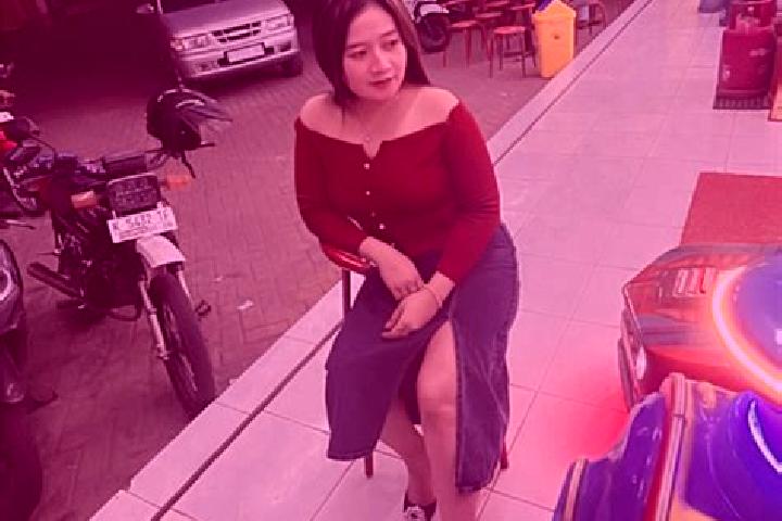 Eva, 27 — Escort in Tambakromo, Indonesia
