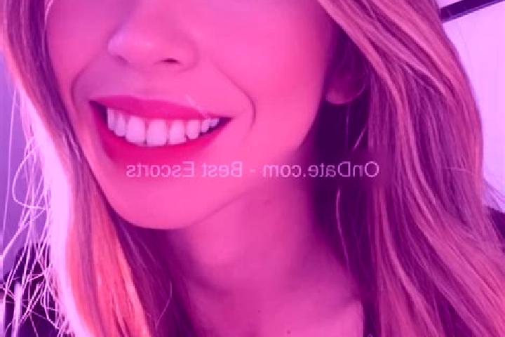 Eva, 27 — Escort in Winston-Salem, United States