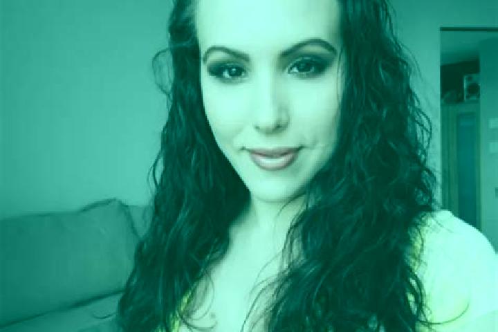 Eva, 28, a auburn amber-eyed latina companion based in Avesnes-le-Comte. Offering GFE, Domination, 69, Massage. Available for incall and outcall, day and eve...