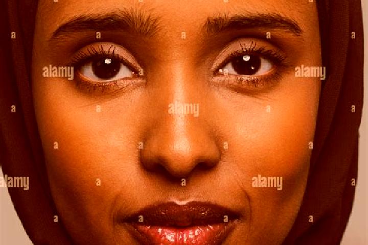 Eva, 28, a black dark-eyed middle eastern companion based in Altes Hochschulviertel. Offering Couples, Striptease, Domination. Available for incall and outca...