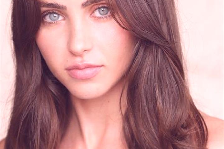 Eva, 28, a brunette amber-eyed middle eastern companion based in Lam Tin. Offering Deep French Kissing, Domination, BDSM. Available for incall and outcall, d...