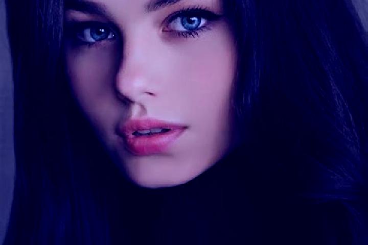 Eva, 28, a brunette dark-eyed asian companion based in Ciudad de Huajuapan de Leon. Offering A-Level, Erotic Massage, Deep French Kissing, GFE. Available for...
