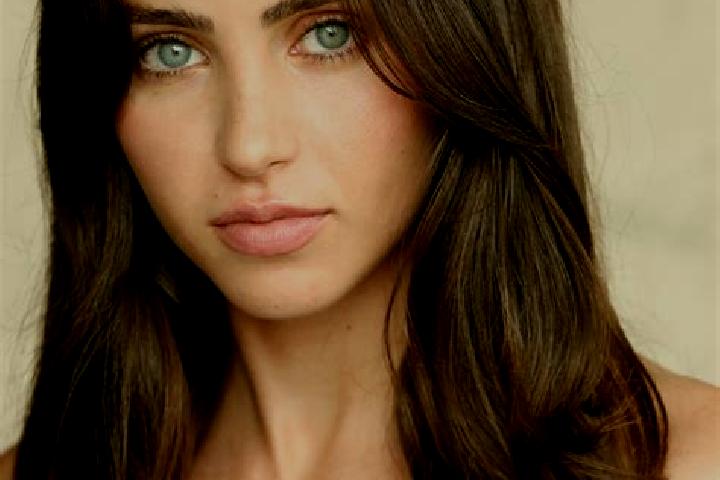 Eva, 28, a brunette hazel-eyed mediterranean companion based in Ureki. Offering Roleplay, Striptease, Overnight, A-Level, Prostate Massage. Available for inc...