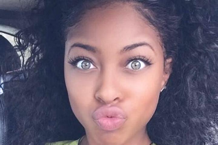 Eva, 28, a chestnut green-eyed ebony companion based in South Royalton. Offering OWO, Domination, A-Level. Available for incall and outcall, day and evening ...
