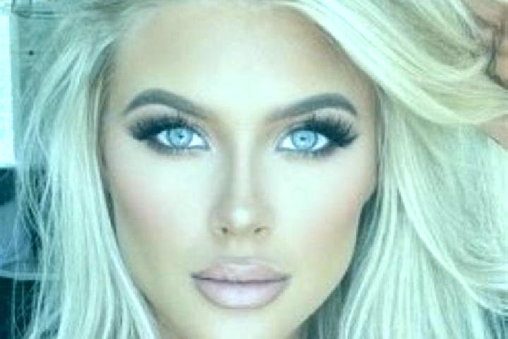 Eva, 28, a platinum blonde dark-eyed ebony companion based in Szendro. Offering BDSM, Dinner Date, Duos. Available for incall and outcall, day and evening da...