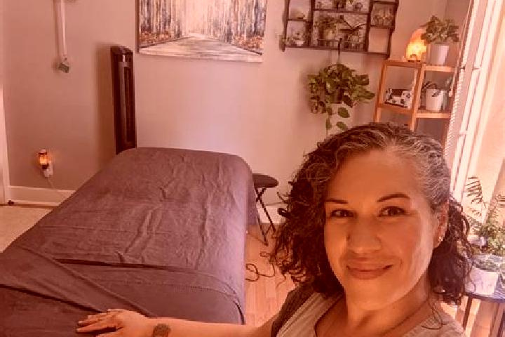 Eva, 28, a red brown-eyed caribbean companion based in Bulupayung. Offering Massage, Overnight, Dinner Date. Available for incall and outcall, overnight book...