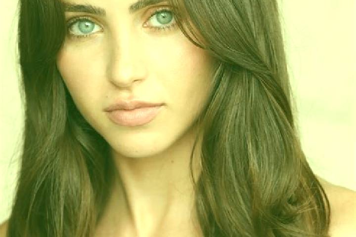 Eva, 28, a red brown-eyed slavic companion based in Lingating. Offering Girlfriend Experience, Party Girl, Dinner Date, Roleplay, CIM. Available for incall a...