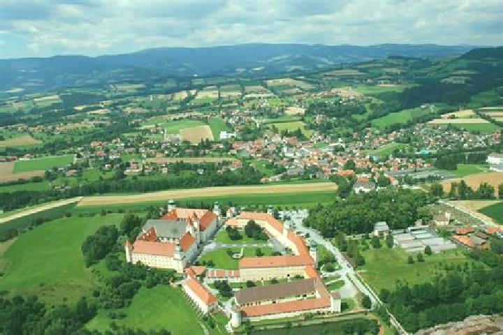 Eva, 28 — Escort in Sankt Jakob im Walde, Austria