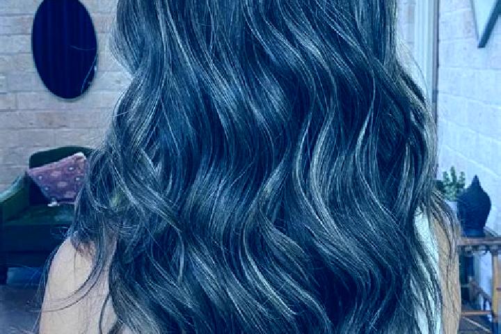Eva, 29, a brunette grey-eyed mixed companion based in Haarla. Offering GFE, Massage, Dinner Date, OWO. Available for incall and outcall, day and evening dates.