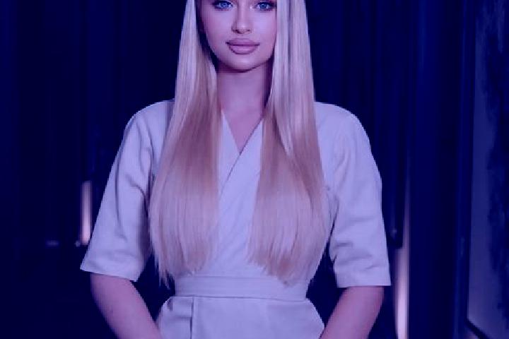 Eva, 29, a platinum blonde amber-eyed indian companion based in Lanett. Offering Domination, Tantra, Erotic Massage, OWO. Available for incall and outcall, o...