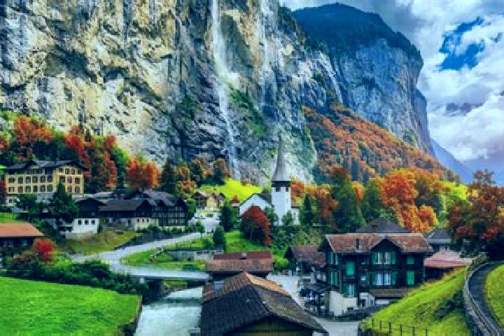 Eva, 29 — Escort in Givisiez, Switzerland