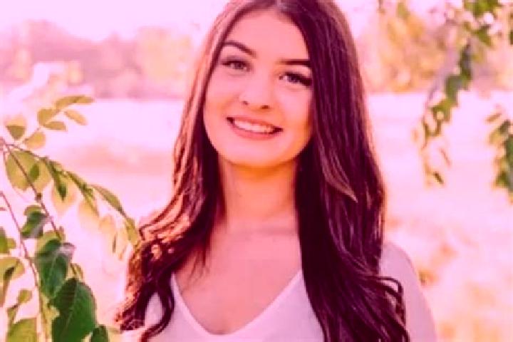 Eva, 29 — Escort in Oroville East, United States