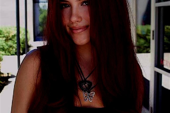 Eva, 30, a auburn dark-eyed latina companion based in Sevincli. Offering BDSM, Erotic Massage, Girlfriend Experience. Available for incall and outcall, overn...