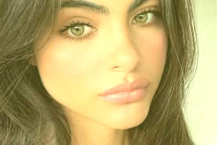 Eva, 30, a chestnut hazel-eyed latina companion based in Ambodifotatra. Offering Deep French Kissing, Tantra, Party Girl, BDSM. Available for incall and outc...