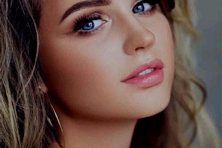 Eva, 30, a dark blonde blue-eyed ebony companion based in Port Hope. Offering Couples, Deep French Kissing, A-Level, Roleplay. Available for incall and outca...