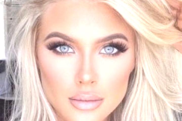 Eva, 30, a platinum blonde dark-eyed latina companion based in Cespedosa. Offering Deep French Kissing, Domination, OWO. Available for incall and outcall, da...