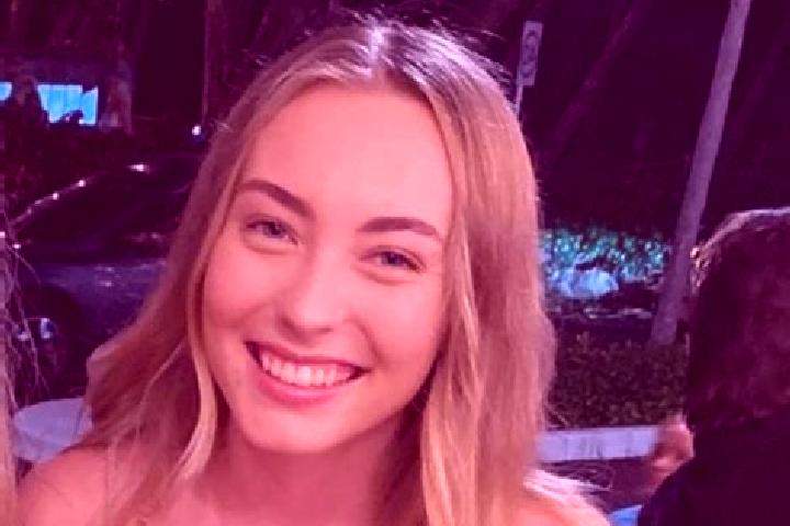 Eva, 30 — Escort in Andergrove, Australia
