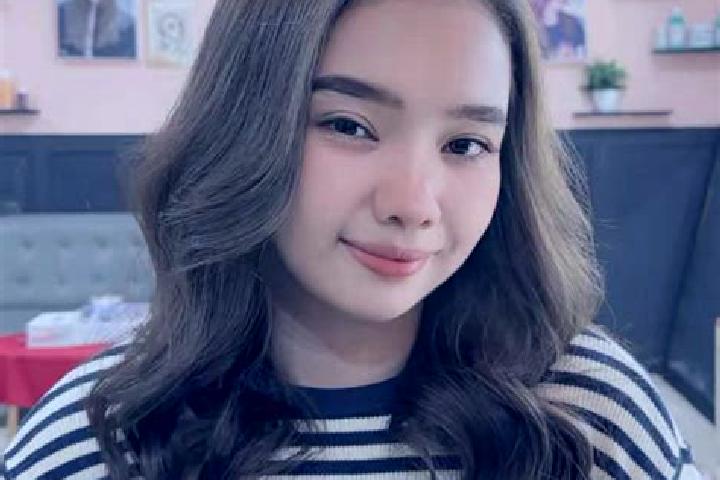Eva, 30 — Escort in Banyuates, Indonesia