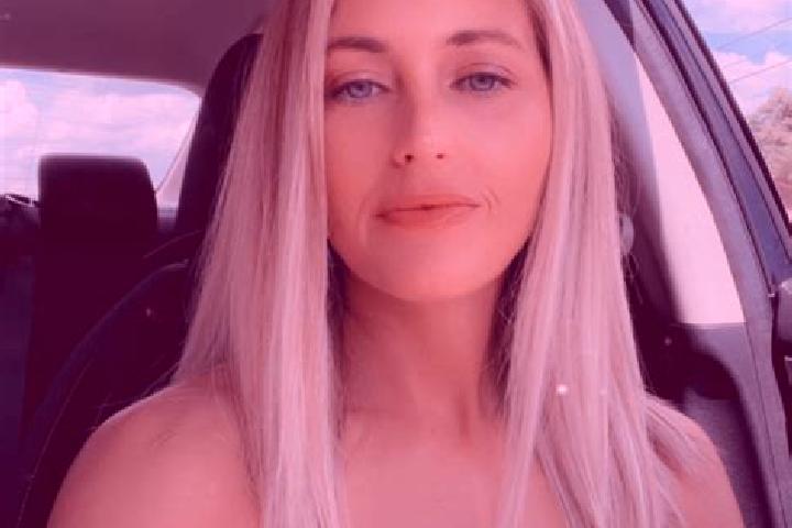 Eva, 30 — Escort in Buti, Indonesia