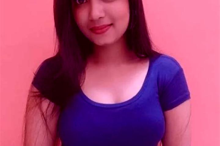 Eva, 30 — Escort in Karrapur, India