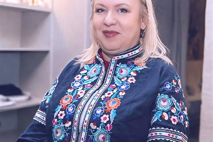 Eva, 30 — Escort in Romanivka, Ukraine