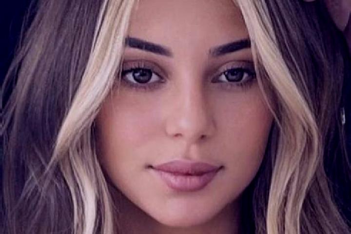 Eva, 31, a blonde brown-eyed mediterranean companion based in Figuira-Toma. Offering 69, OWO, Overnight, Duos, Couples. Available for incall and outcall, ove...