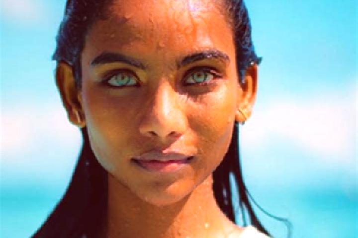 Eva, 31, a red blue-eyed indian companion based in Riangwerang. Offering Massage, Couples, Girlfriend Experience. Available for incall and outcall, overnight...
