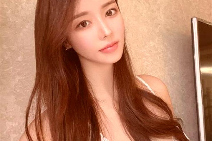 Eva, 31 — Escort in Dangjiang, China