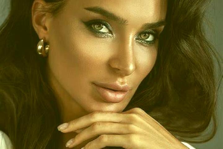 Eva, 31 — Escort in Kushnarenkovo, Russia