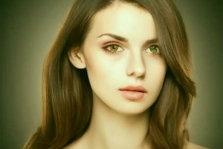 Eva, 32, a auburn amber-eyed european companion based in Torbanlea. Offering Roleplay, OWO, Domination, Erotic Massage, GFE. Available for incall and outcall...