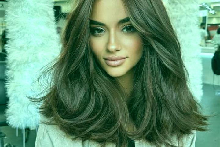 Eva, 32, a auburn brown-eyed latina companion based in Weerselo. Offering Party Girl, Duos, Couples, Overnight. Available for incall and outcall, overnight b...