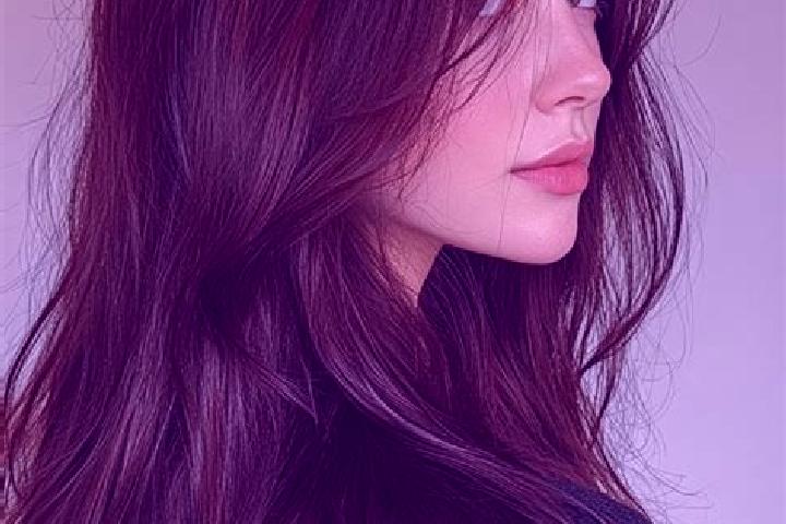 Eva, 32, a auburn brown-eyed mediterranean companion based in Palora. Offering BDSM, Couples, Duos. Available for incall and outcall, day and evening dates.