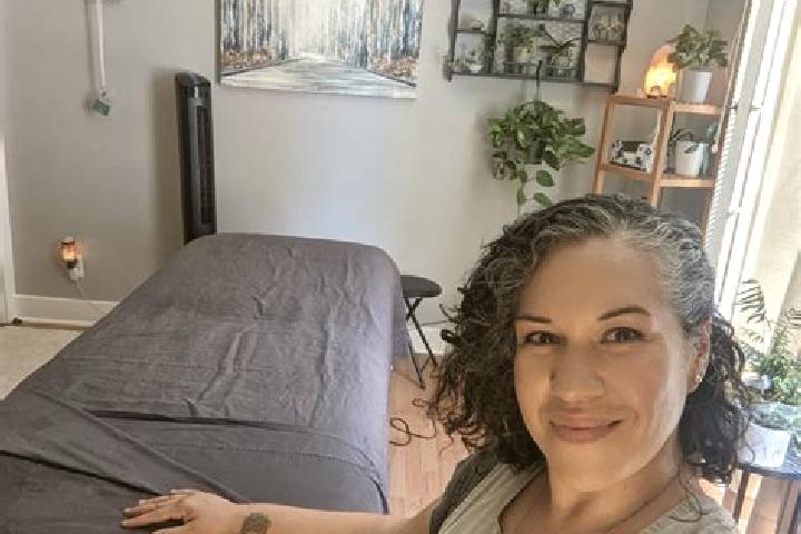 Eva, 32, a black grey-eyed caribbean companion based in Luzzi. Offering Overnight, Dinner Date, Prostate Massage. Available for incall and outcall, overnight...