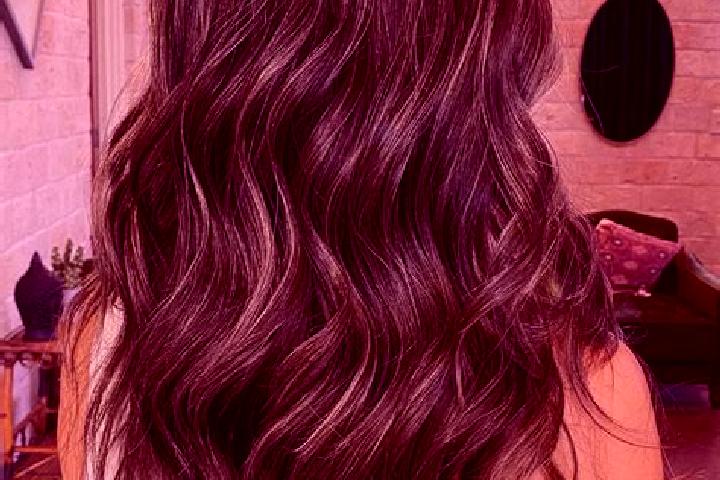 Eva, 32, a brunette grey-eyed asian companion based in Luni Mare. Offering Erotic Massage, Couples, Domination. Available for incall and outcall, overnight b...