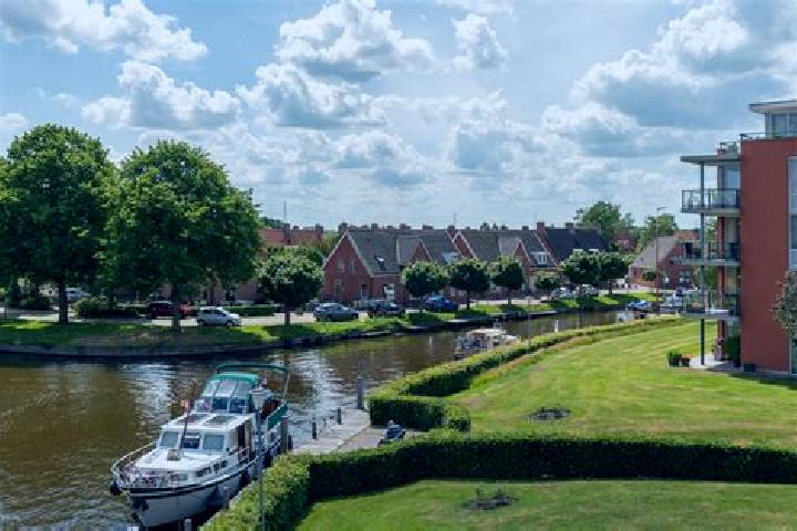 Eva, 32 — Escort in Appingedam, Netherlands