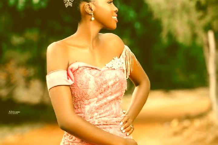 Eva, 32 — Escort in Muleba, Tanzania