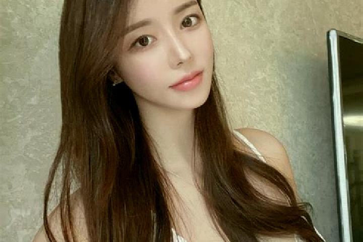 Eva, 32 — Escort in Zhoujiadian, China