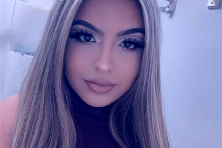 Eva, 33, a blonde amber-eyed latina companion based in Findhorn. Offering Tantra, OWO, A-Level, Couples. Available for incall and outcall, overnight bookings...