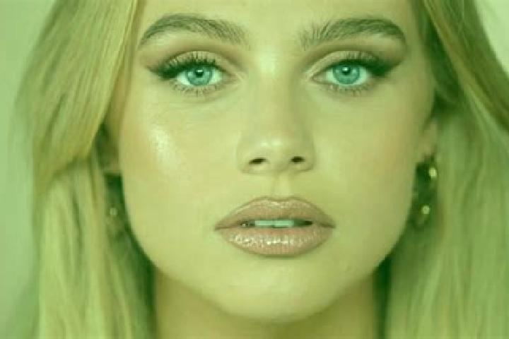 Eva, 33, a blonde blue-eyed indian companion based in Gualtar. Offering OWO, GFE, Striptease, CIM. Available for incall and outcall, overnight bookings avail...